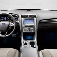 Americký Ford Fusion dostal šestiválec - bude i Mondeo ST?