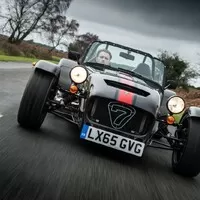 Caterham představil verzi 620S „pro sraby“