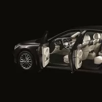 Genesis G90 vás vítá, aneb Posaďte se, prosím