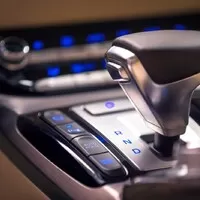 Genesis G90 vás vítá, aneb Posaďte se, prosím