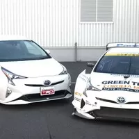Věřte tomu nebo ne, nová závodní Toyota je Prius