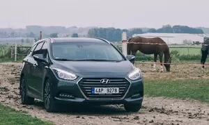 Recenze & testy: Hyundai i40: Služebák velkoústý