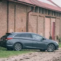 Hyundai i40: Služebák velkoústý