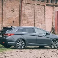 Hyundai i40: Služebák velkoústý
