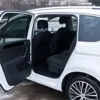 Volkswagen Touran 2.0 TDI: Efektivita pro sedm