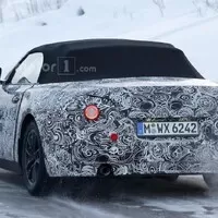 Autíčkářův týden: Je libo BMW Z5 nebo pojízdný šmajchl-kabinet?