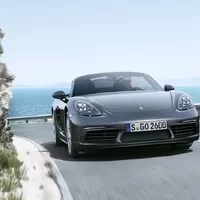 Faceliftované Porsche 718 Boxster je tady