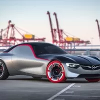 Ženevský koncept od Opelu je lehoučké kupé GT