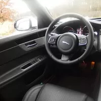 Jaguar XF 2.0: Kočka bez drápů