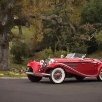 Úchvatný předválečný Mercedes je nejdražším autem arizonských aukcí