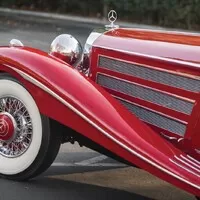 Úchvatný předválečný Mercedes je nejdražším autem arizonských aukcí