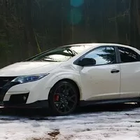 Honda Civic Type R: Jako břit