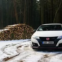 Honda Civic Type R: Jako břit