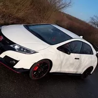 Honda Civic Type R: Jako břit