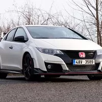 Honda Civic Type R: Jako břit
