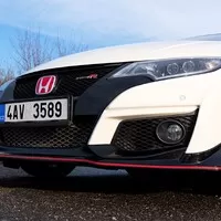 Honda Civic Type R: Jako břit