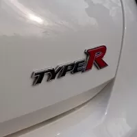 Honda Civic Type R: Jako břit