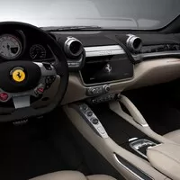 Ferrari GTC4 Lusso: Nový superkombík od Ferrari