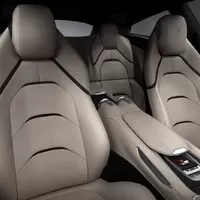 Ferrari GTC4 Lusso: Nový superkombík od Ferrari