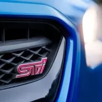 Nová Impreza STI: Konec obludností?