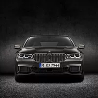 BMW řady 7 konečně s „M“ na zádi