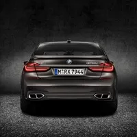 BMW řady 7 konečně s „M“ na zádi