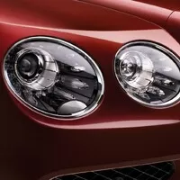 Bentley uvádí třetí verzi limuzíny Flying Spur