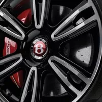Bentley uvádí třetí verzi limuzíny Flying Spur
