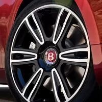Bentley uvádí třetí verzi limuzíny Flying Spur