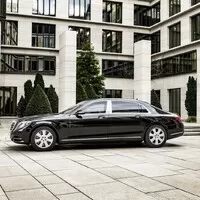 Mercedes-Maybach S600 Guard: Vůz neprůstřelného autíčkáře