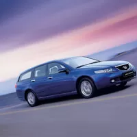 Ptejte se Vojty: Zábavný kombík místo roadsteru?