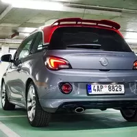 Opel Adam S: Malý městský výtečník