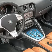 Autíčkář se ptá: Je hezčí originální Alfa Romeo 8C, nebo Disco Volante?