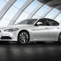 Alfa Romeo Giulia konečně i v "normálních" verzích