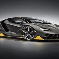 Lamborghini Centenario slaví sto let svého duchovního otce