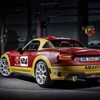 Ultimativní 124 Spider jako Abarth 124 Spider Rally