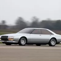 Konečně si můžete koupit čtyřdveřové Ferrari!