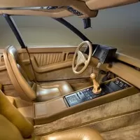 Konečně si můžete koupit čtyřdveřové Ferrari!
