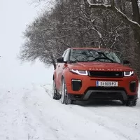 Range Rover Evoque 2016: Hothatch v utajení