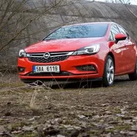 Opel Astra 1.4 Turbo: Lehčí, chytřejší