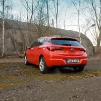 Opel Astra 1.4 Turbo: Lehčí, chytřejší