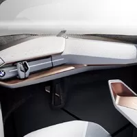 BMW ukazuje strašidelný koncept auta budoucnosti