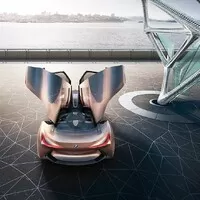 BMW ukazuje strašidelný koncept auta budoucnosti