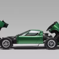 Lamborghini PoloStorico restaurovalo předprodukční Miuru SV k dokonalosti