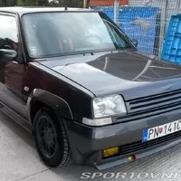 Renault R5 GT Turbo - Splašený jehlan útočí