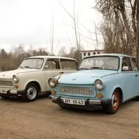 Kafe&Káry v Gas Townu – Lotus, truck a závody nevidomých