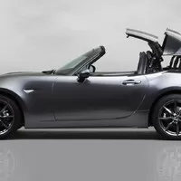 Plechová střecha na MX-5 vypadá jinak, než jste čekali!