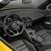 Audi R8 konečně také bez střechy