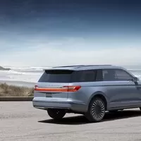 Lincoln Navigator Concept: Z Mexičana aristokratem?