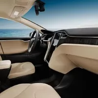 Tesla Model S: Záblesk budoucnosti?